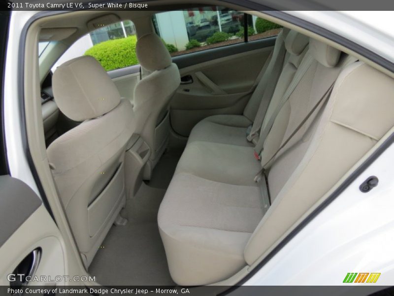 Super White / Bisque 2011 Toyota Camry LE V6