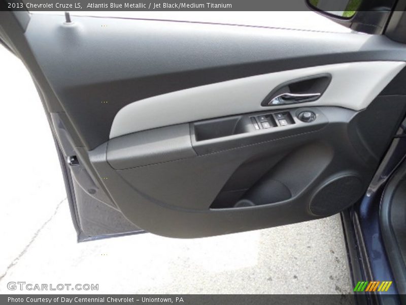Atlantis Blue Metallic / Jet Black/Medium Titanium 2013 Chevrolet Cruze LS