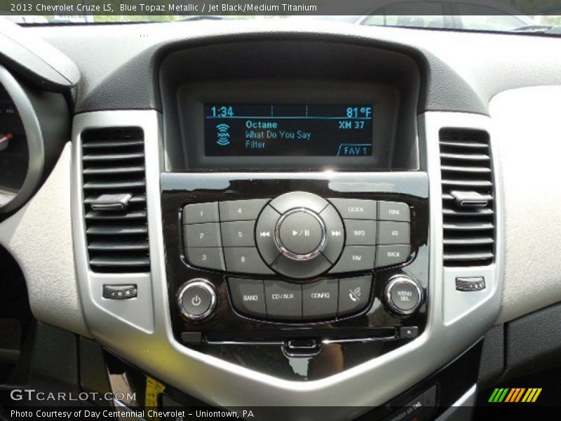 Blue Topaz Metallic / Jet Black/Medium Titanium 2013 Chevrolet Cruze LS