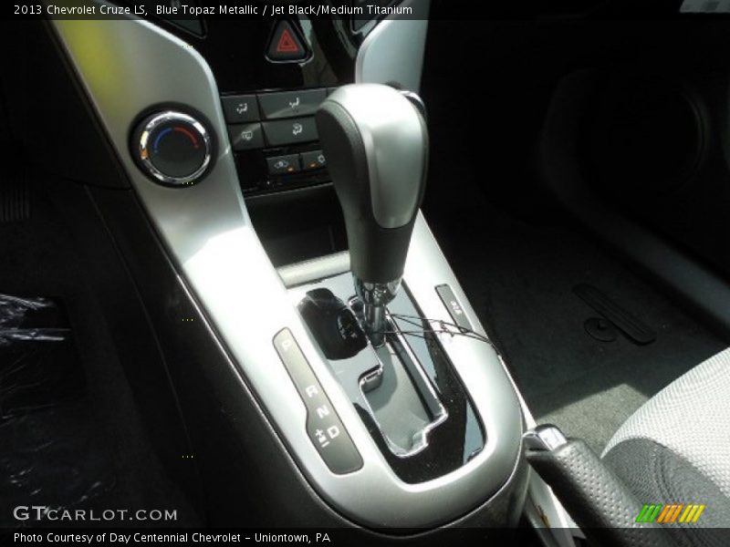 Blue Topaz Metallic / Jet Black/Medium Titanium 2013 Chevrolet Cruze LS