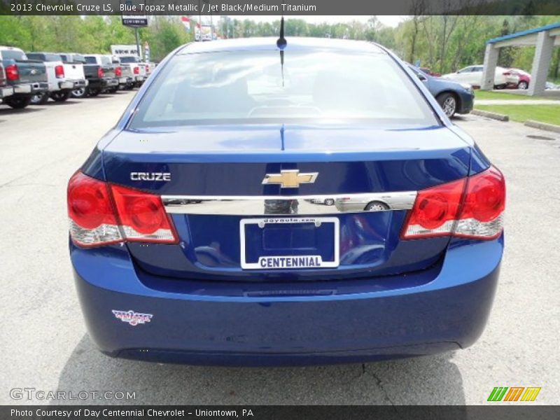 Blue Topaz Metallic / Jet Black/Medium Titanium 2013 Chevrolet Cruze LS