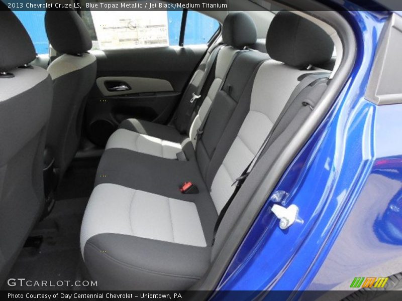 Blue Topaz Metallic / Jet Black/Medium Titanium 2013 Chevrolet Cruze LS