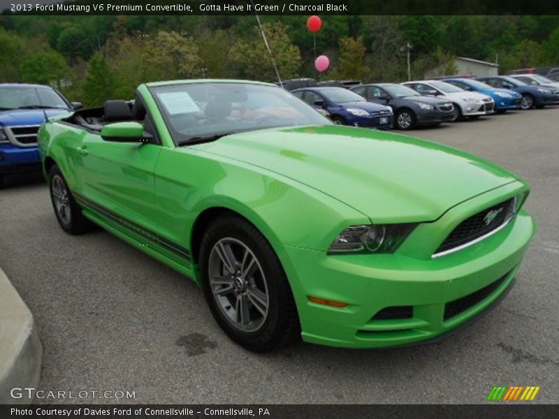 Front 3/4 View of 2013 Mustang V6 Premium Convertible