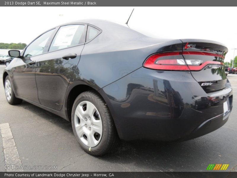 Maximum Steel Metallic / Black 2013 Dodge Dart SE
