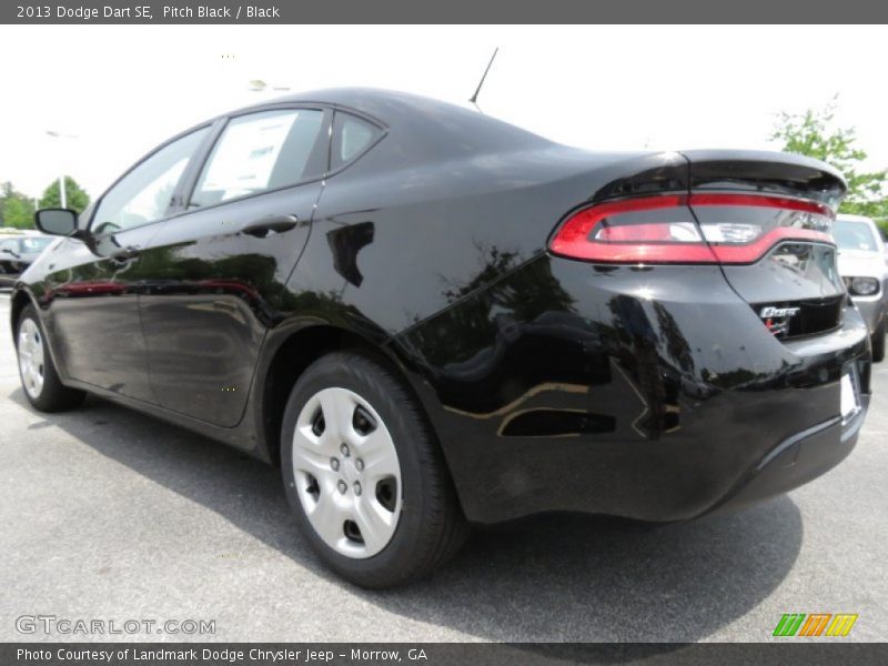 Pitch Black / Black 2013 Dodge Dart SE