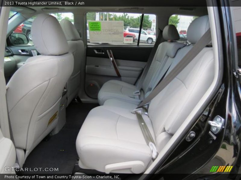 Black / Ash 2013 Toyota Highlander Limited