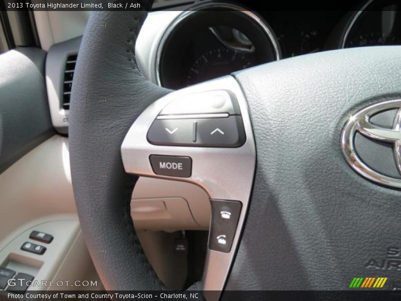 Black / Ash 2013 Toyota Highlander Limited
