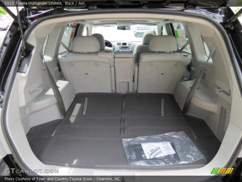 Black / Ash 2013 Toyota Highlander Limited