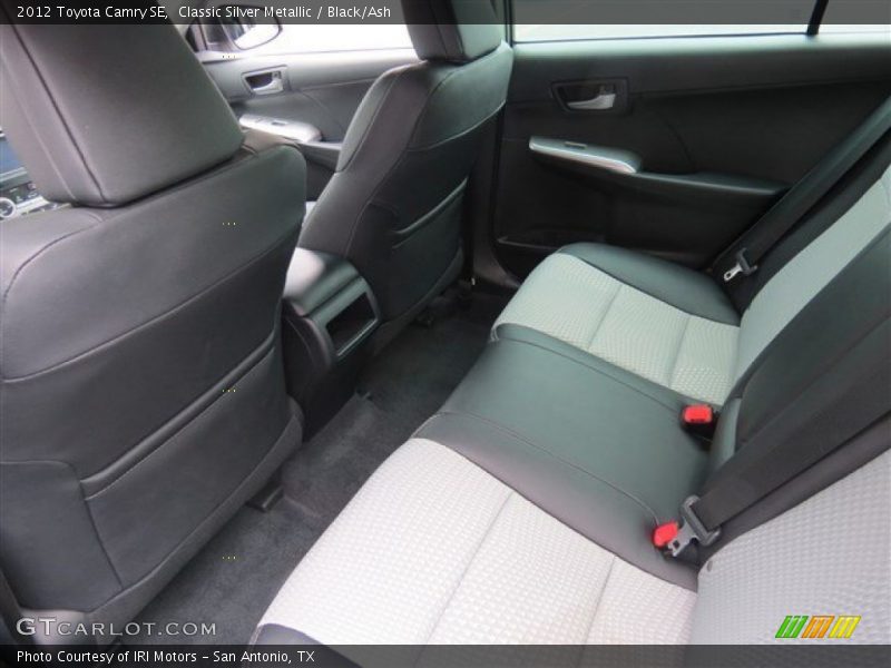 Classic Silver Metallic / Black/Ash 2012 Toyota Camry SE