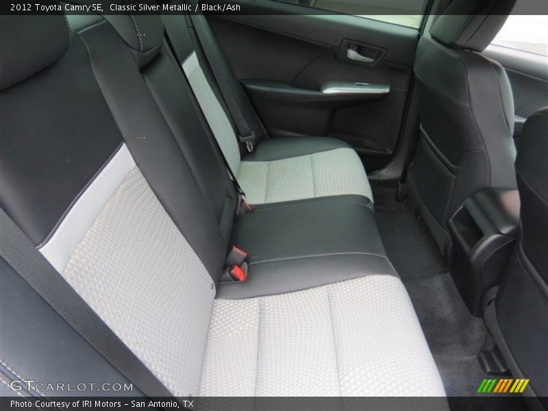 Classic Silver Metallic / Black/Ash 2012 Toyota Camry SE