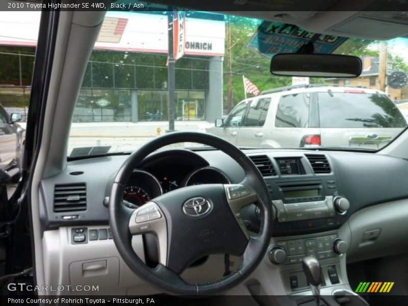 Black / Ash 2010 Toyota Highlander SE 4WD