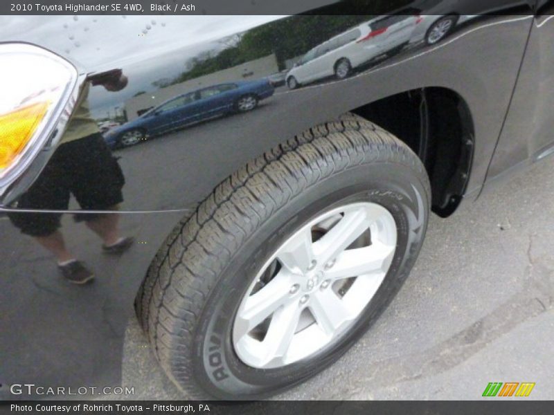 Black / Ash 2010 Toyota Highlander SE 4WD
