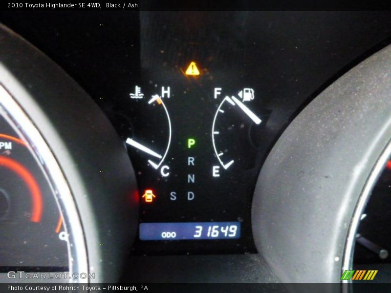 Black / Ash 2010 Toyota Highlander SE 4WD