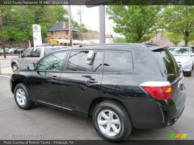 Black / Ash 2010 Toyota Highlander SE 4WD