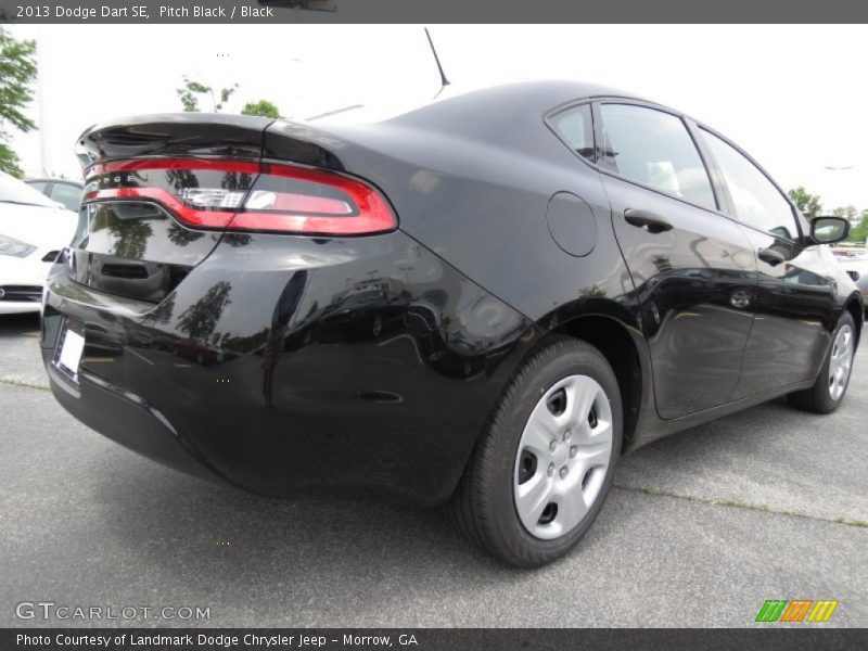 Pitch Black / Black 2013 Dodge Dart SE