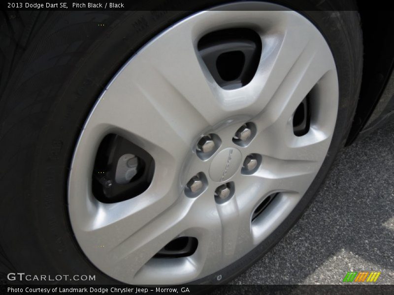 Pitch Black / Black 2013 Dodge Dart SE