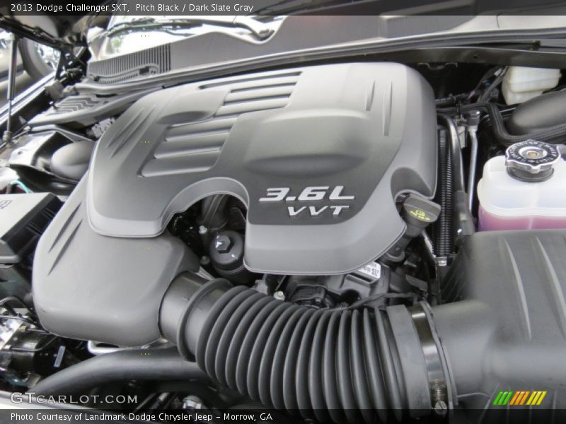 Pitch Black / Dark Slate Gray 2013 Dodge Challenger SXT