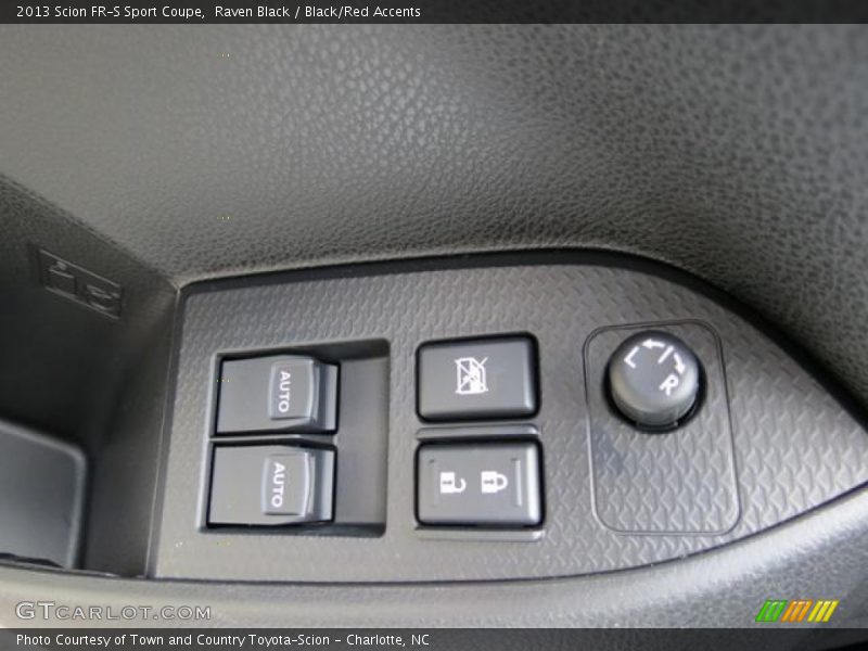 Raven Black / Black/Red Accents 2013 Scion FR-S Sport Coupe