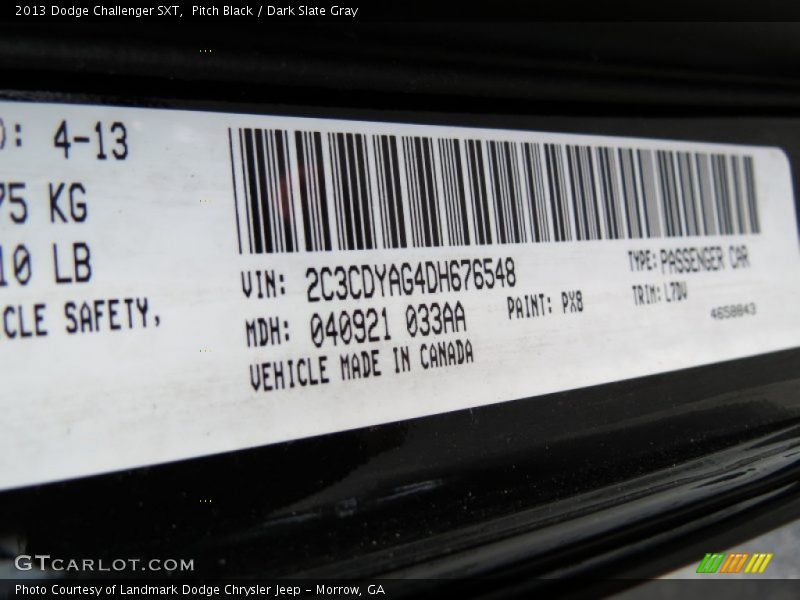 Pitch Black / Dark Slate Gray 2013 Dodge Challenger SXT