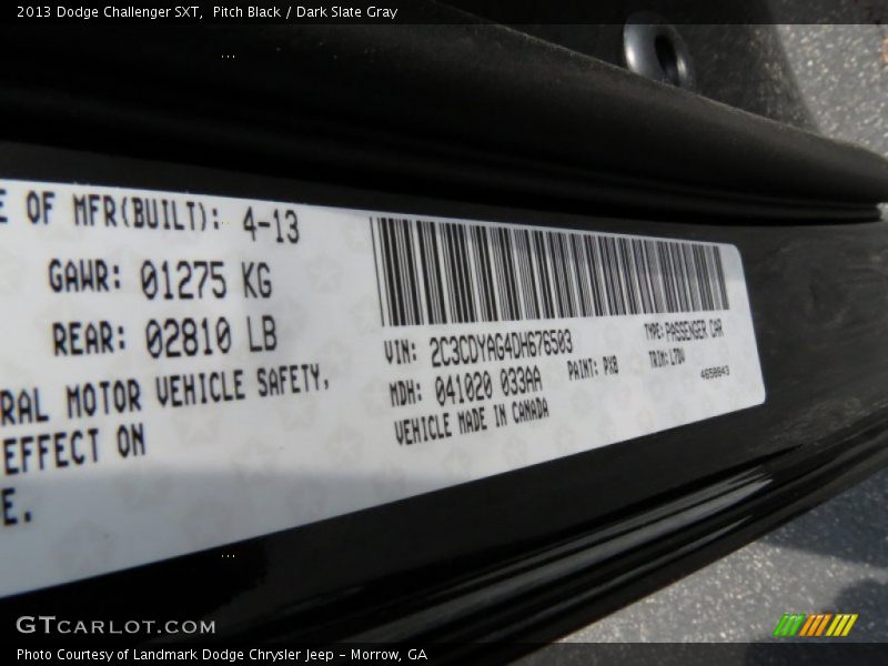 Pitch Black / Dark Slate Gray 2013 Dodge Challenger SXT