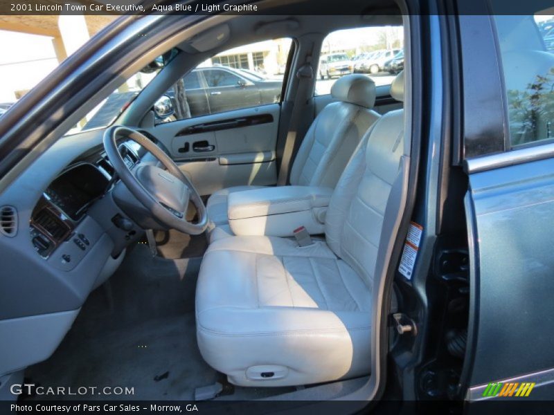 Aqua Blue / Light Graphite 2001 Lincoln Town Car Executive