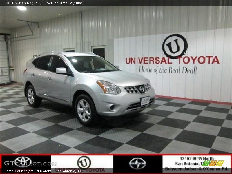 Silver Ice Metallic / Black 2011 Nissan Rogue S