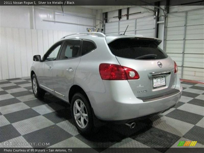 Silver Ice Metallic / Black 2011 Nissan Rogue S