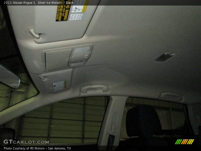 Silver Ice Metallic / Black 2011 Nissan Rogue S