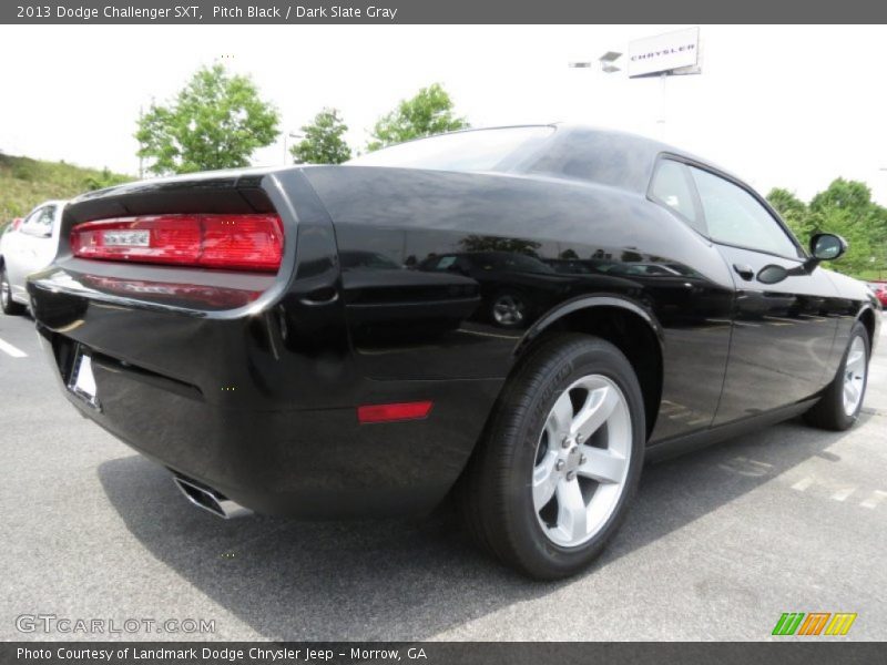 Pitch Black / Dark Slate Gray 2013 Dodge Challenger SXT