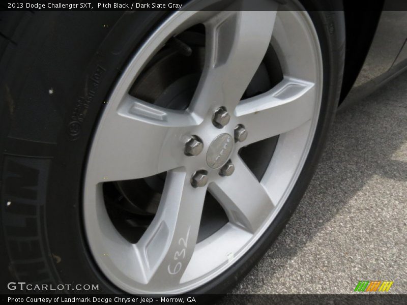 Pitch Black / Dark Slate Gray 2013 Dodge Challenger SXT