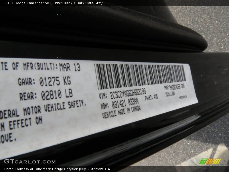 Pitch Black / Dark Slate Gray 2013 Dodge Challenger SXT