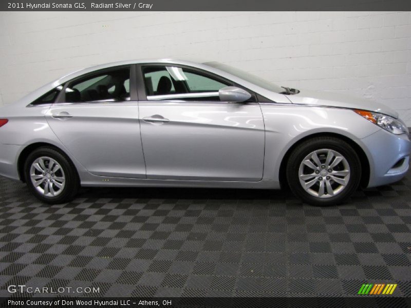 Radiant Silver / Gray 2011 Hyundai Sonata GLS