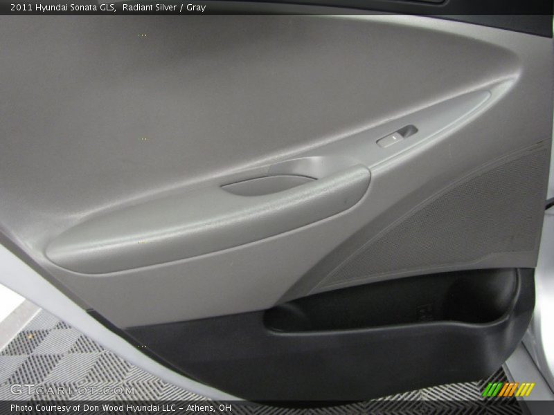 Radiant Silver / Gray 2011 Hyundai Sonata GLS