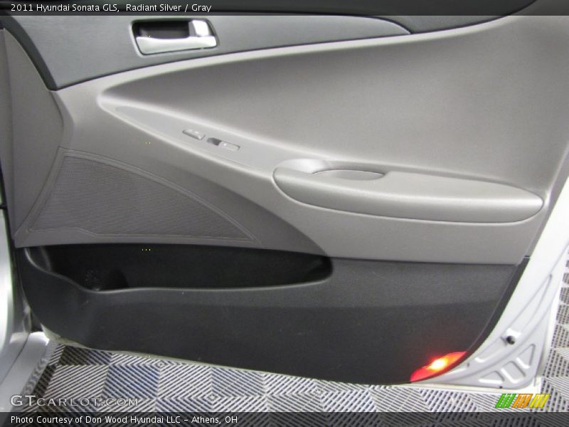 Radiant Silver / Gray 2011 Hyundai Sonata GLS