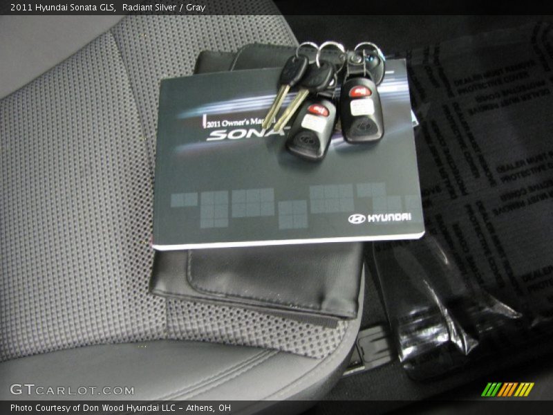 Radiant Silver / Gray 2011 Hyundai Sonata GLS