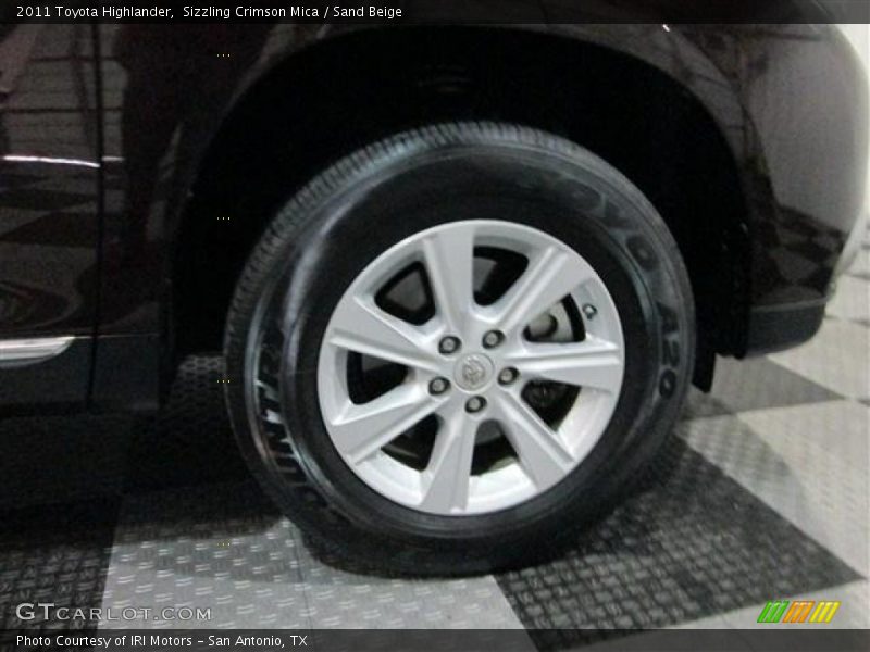 Sizzling Crimson Mica / Sand Beige 2011 Toyota Highlander