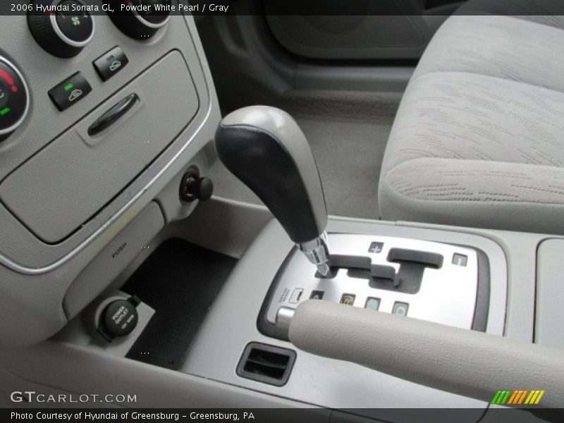 Powder White Pearl / Gray 2006 Hyundai Sonata GL