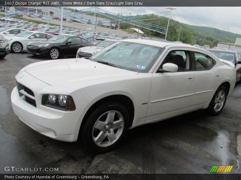 Front 3/4 View of 2007 Charger R/T AWD