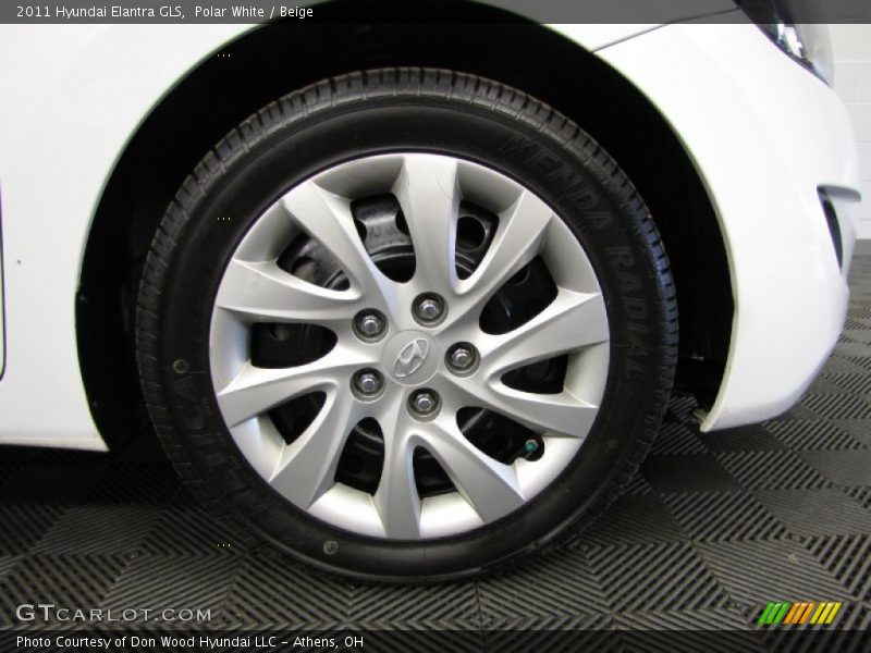 Polar White / Beige 2011 Hyundai Elantra GLS
