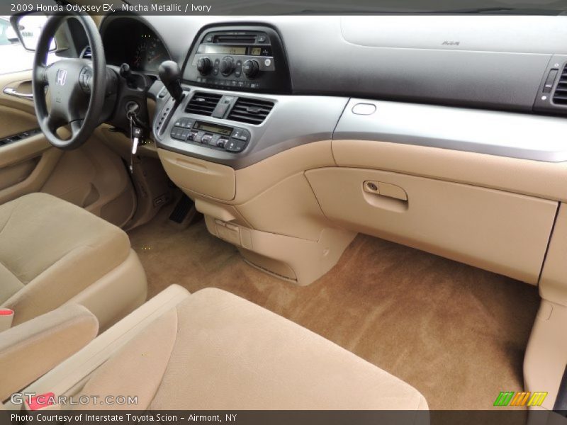 Dashboard of 2009 Odyssey EX