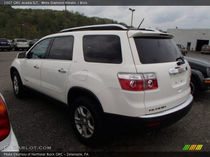 White Diamond Metallic / Brick 2007 GMC Acadia SLT