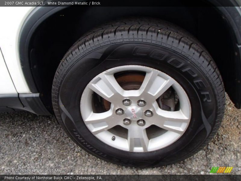 White Diamond Metallic / Brick 2007 GMC Acadia SLT