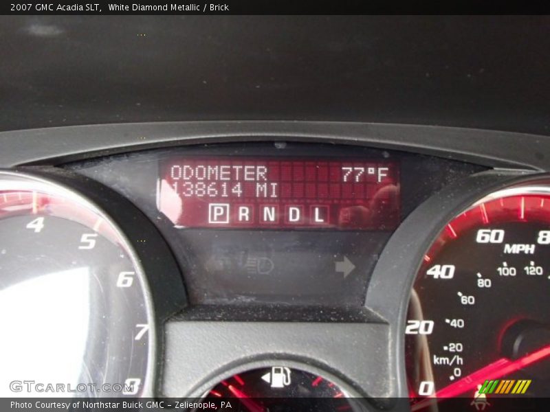 White Diamond Metallic / Brick 2007 GMC Acadia SLT