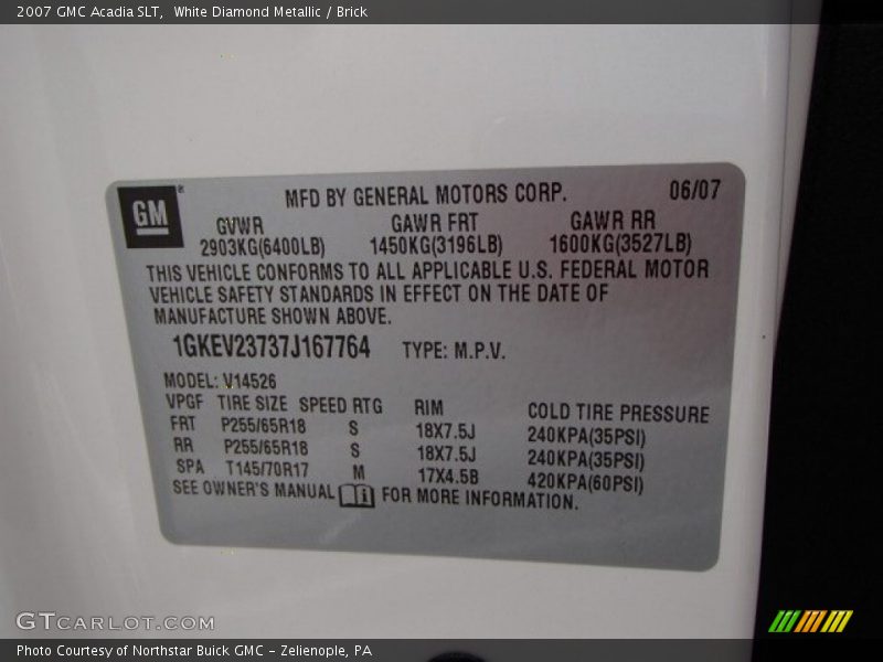 White Diamond Metallic / Brick 2007 GMC Acadia SLT
