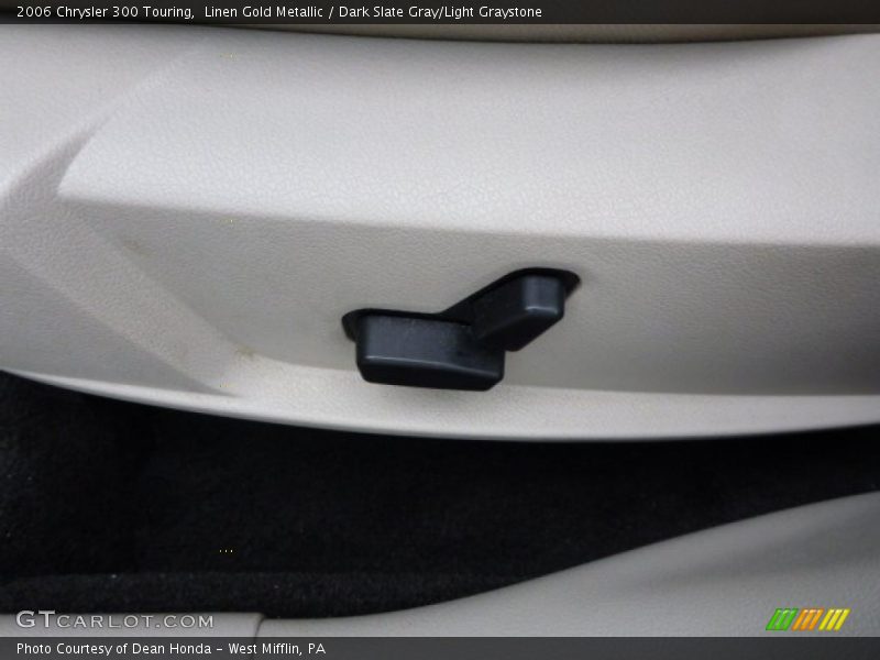 Linen Gold Metallic / Dark Slate Gray/Light Graystone 2006 Chrysler 300 Touring
