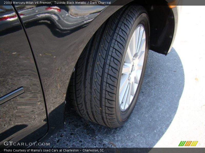 Tuxedo Black Metallic / Dark Charcoal 2009 Mercury Milan V6 Premier