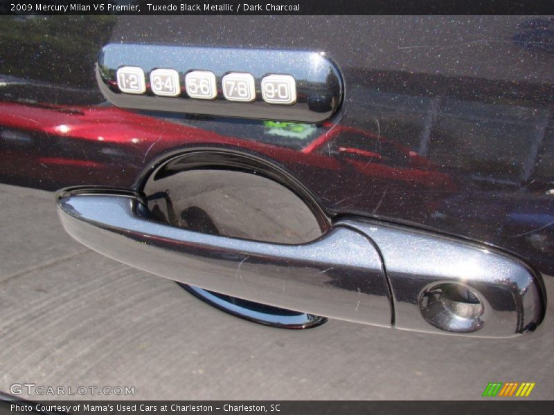Tuxedo Black Metallic / Dark Charcoal 2009 Mercury Milan V6 Premier