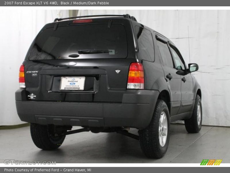 Black / Medium/Dark Pebble 2007 Ford Escape XLT V6 4WD