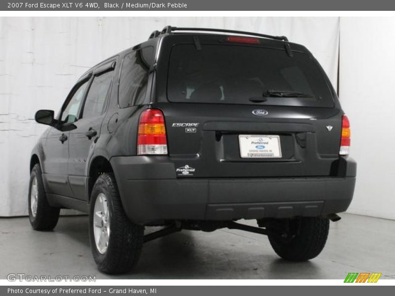 Black / Medium/Dark Pebble 2007 Ford Escape XLT V6 4WD