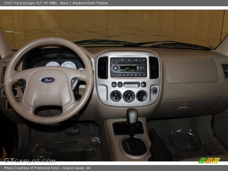 Black / Medium/Dark Pebble 2007 Ford Escape XLT V6 4WD